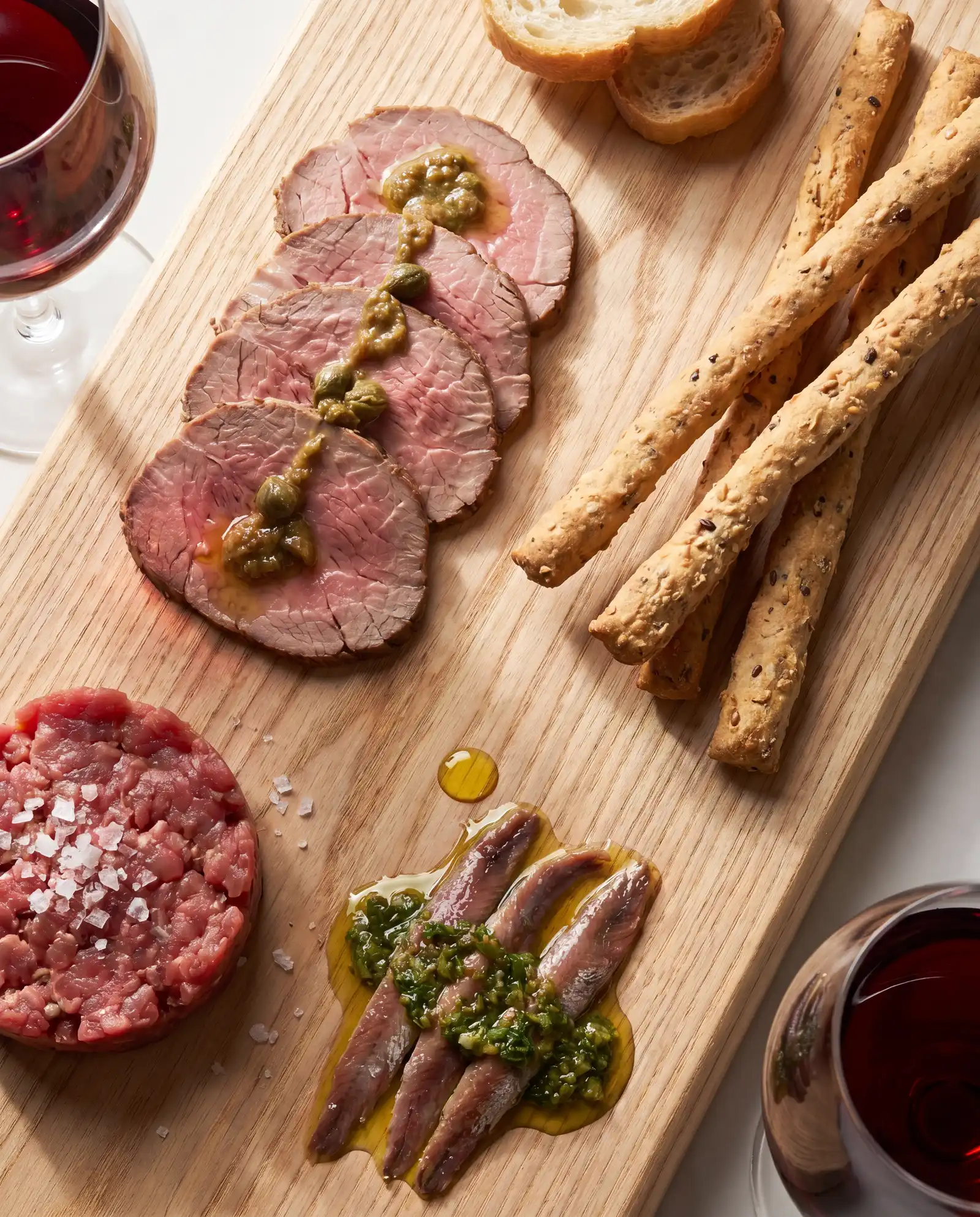 Carne cruda e salse del territorio — Il Boscheto