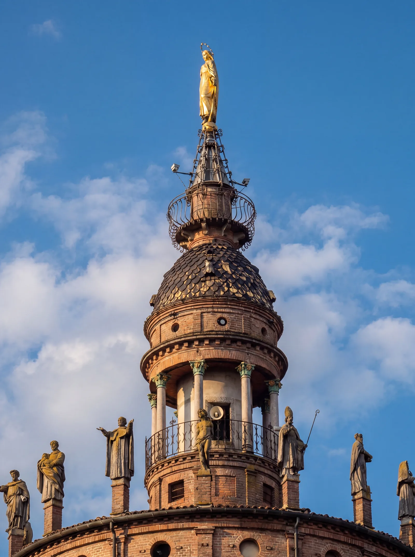 Il campanile di Sant’Eusebio, da vicino — Il Boscheto